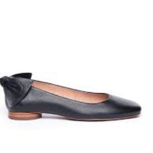 Bernardo Eloise Bow Ballet Flat SZ 8.5